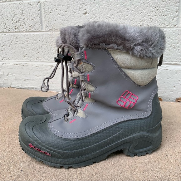 COLUMBIA // Big Kids Bugaboot - Size 5 - Picture 1 of 7